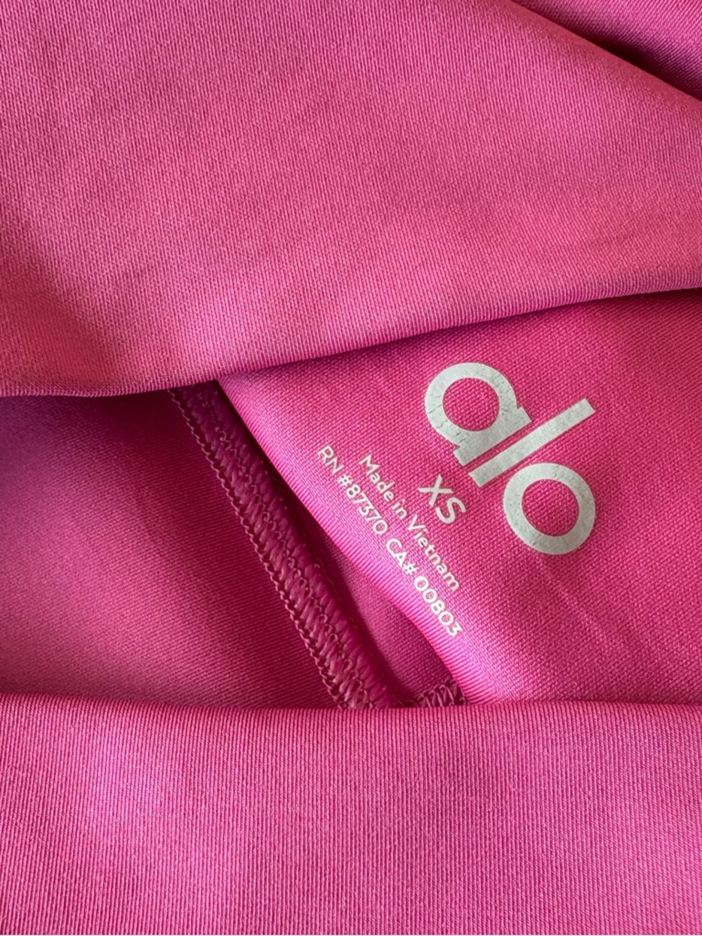 ALO Yoga Pink Sports Bra with Subtle Logo - Picture 4 of 4